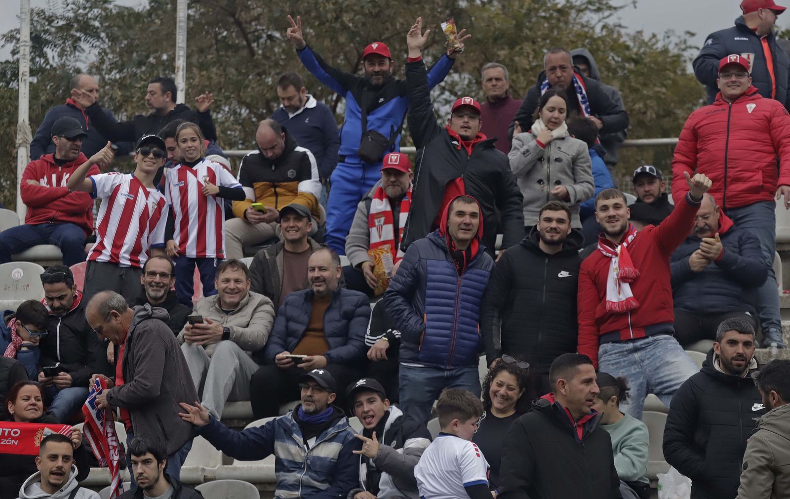 Búscate en el Nuevo Mirador durante el Algeciras - Eldense de Primera Federación