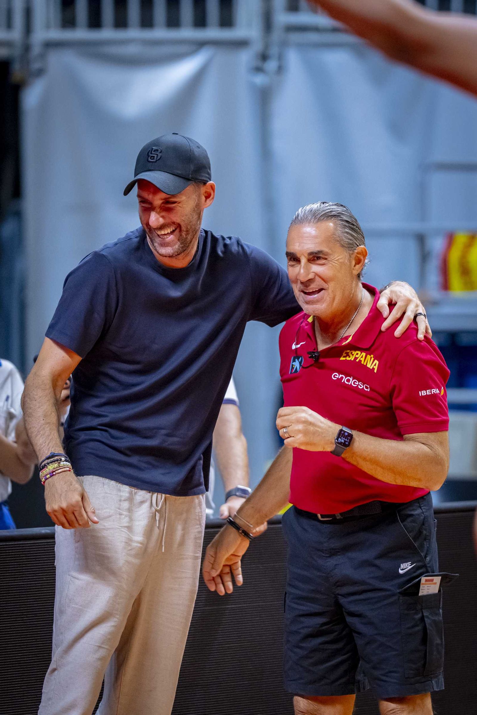 Rudy Fernández visita a España en Málaga