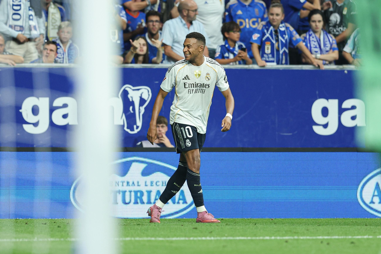 Las fotos del Oviedo - Real Madrid