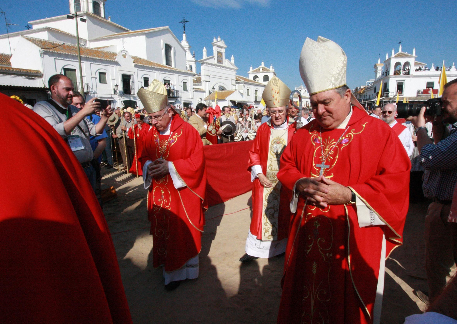 Las imágenes de la Misa de Pentecostés en El Rocío