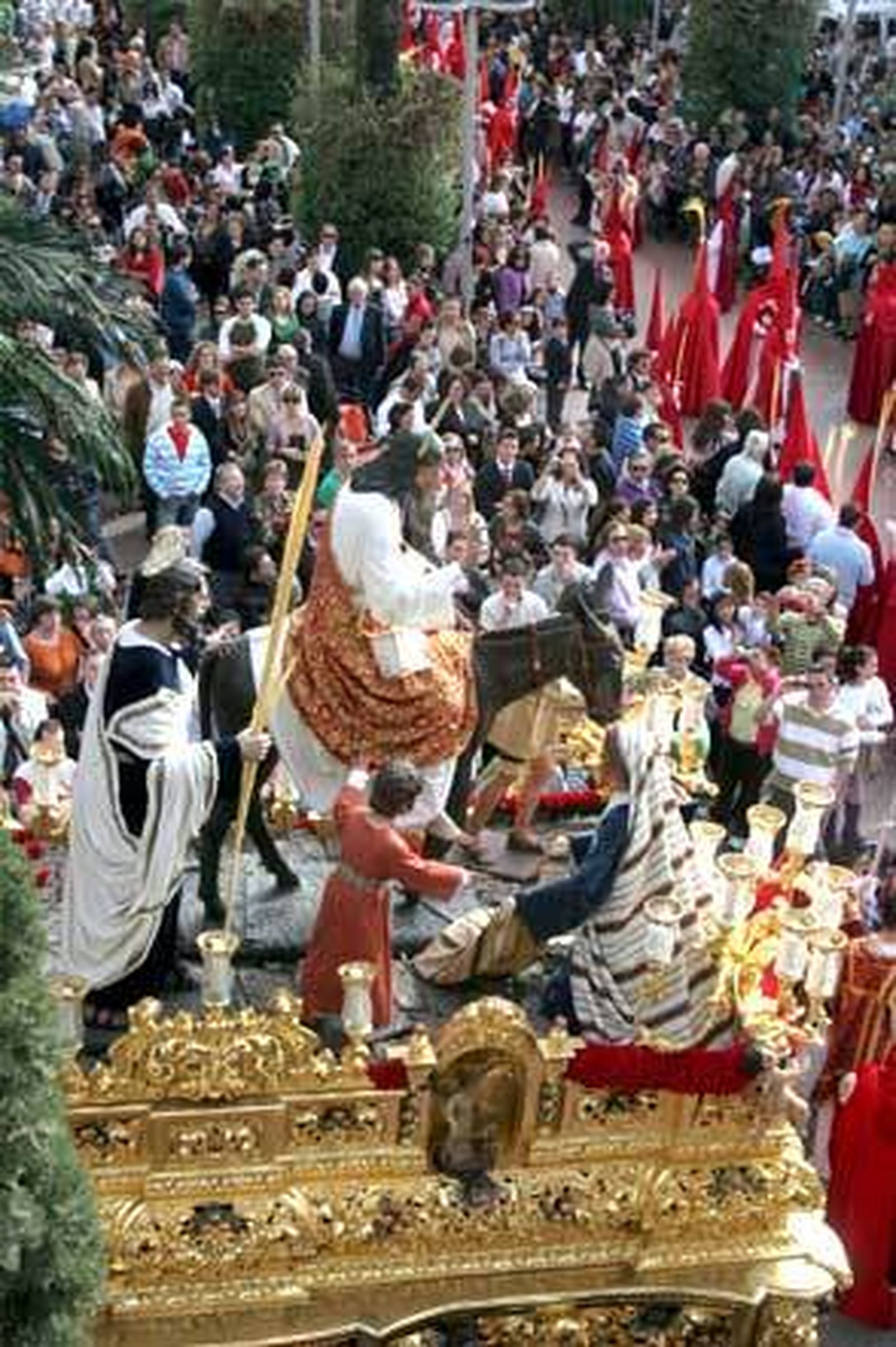 Domingo de palmas y azahar en la calle