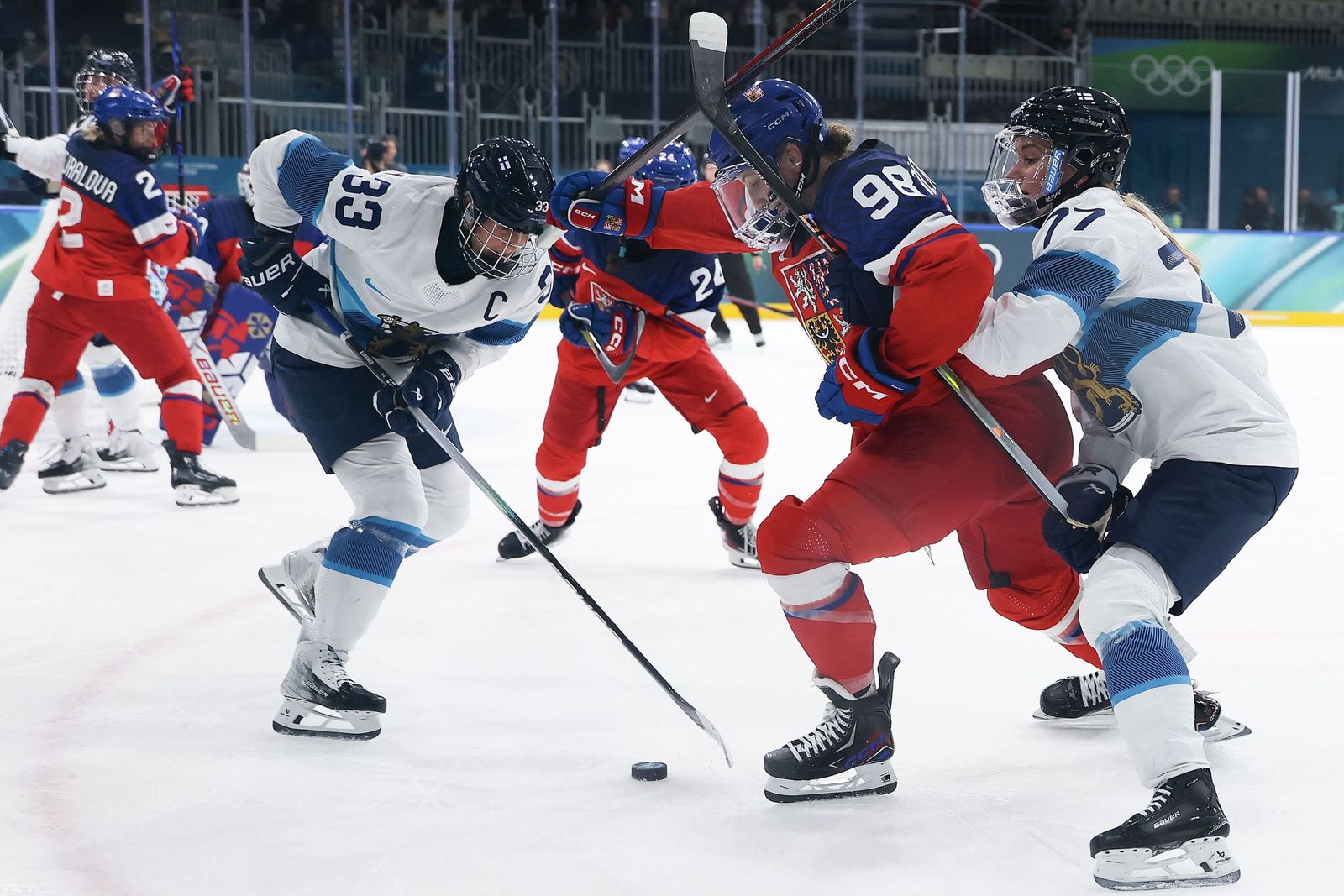 Las mejores fotos de los Juegos Olímpicos de invierno Milán Cortina d'Ampezzo 2026 | Cuarta jornada