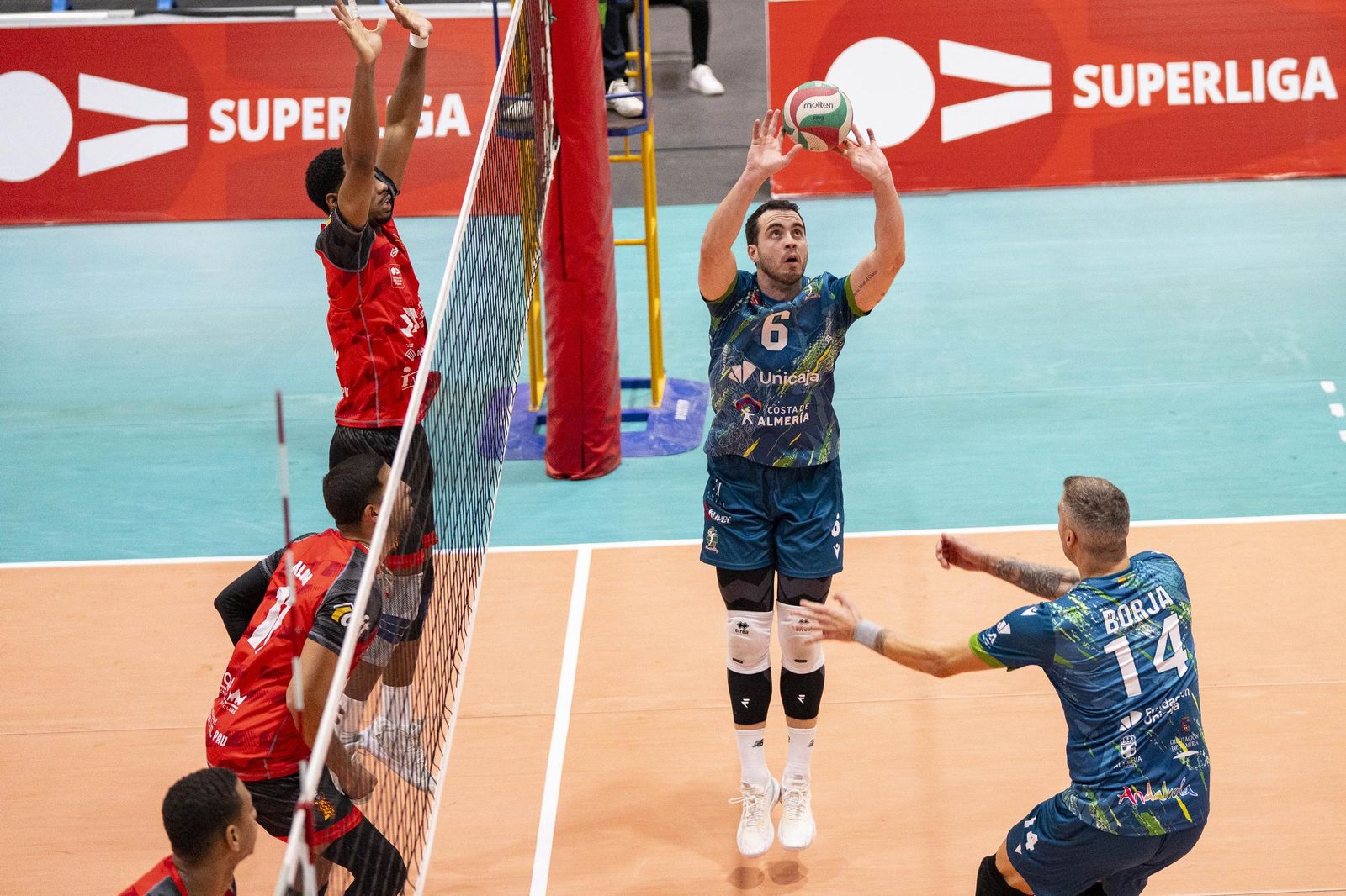 Las imágenes del partido entre Unicaja Costa de Almería y Instercap Asisa Tarragona