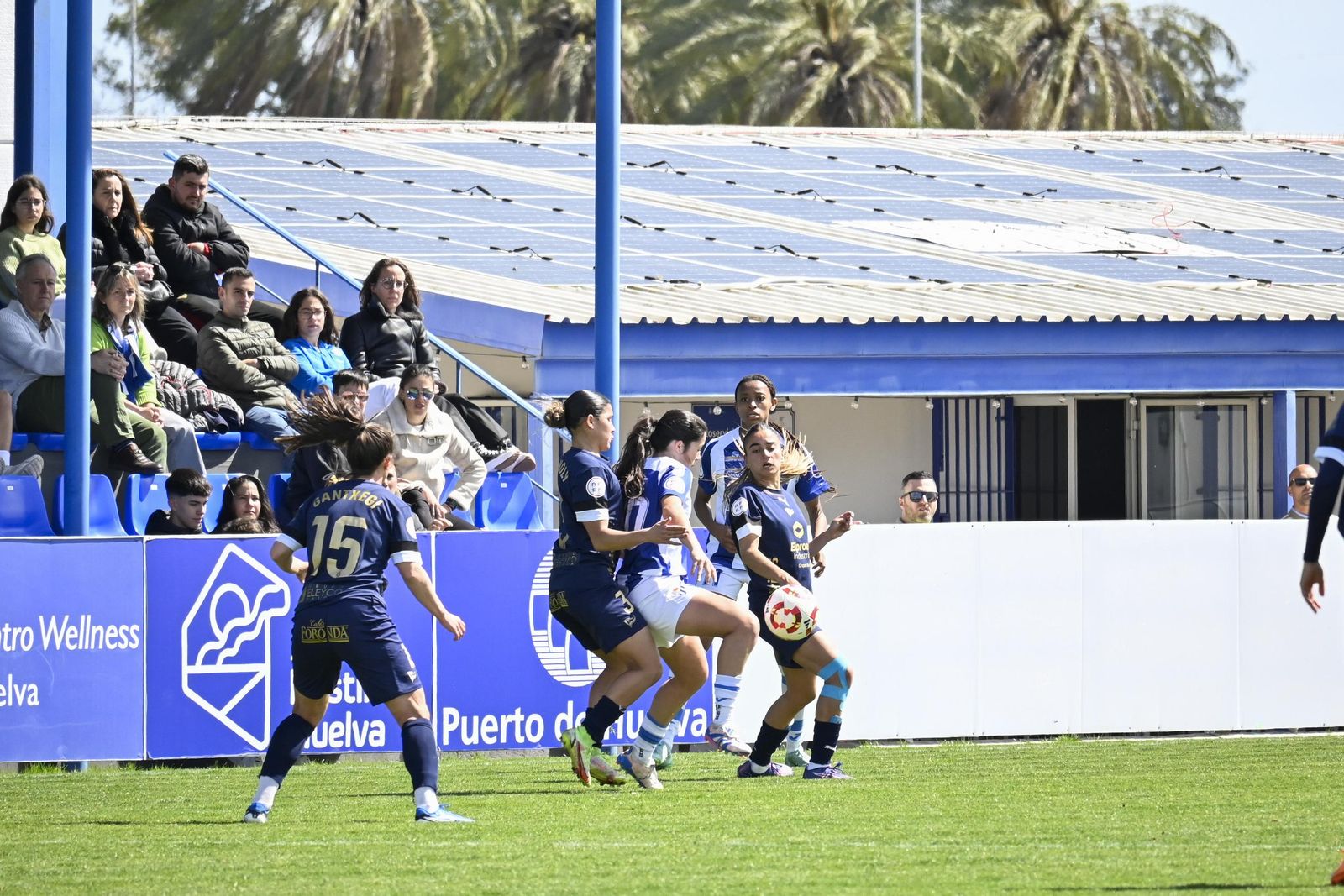 Imágenes del partido entre el Sporting de Huelva y el Alavés Fem