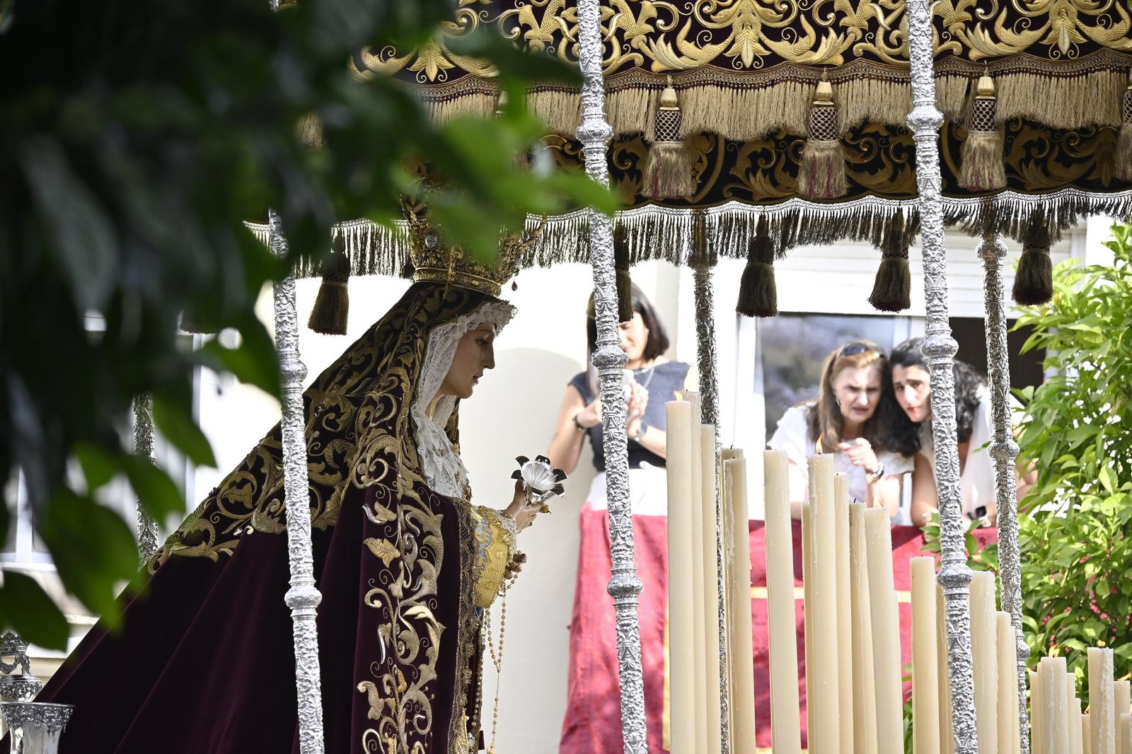 Extraordinaria de la Virgen del Valle de Huelva en imágenes