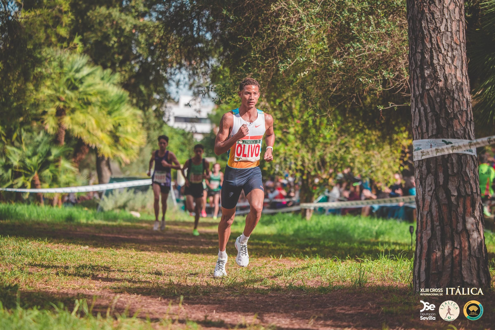 Búscate en las fotos del Cross de Itálica 2025 | 12
