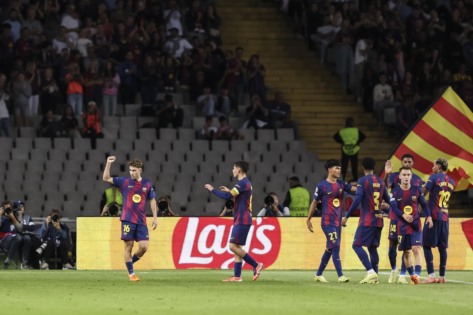 Las fotos del Barcelona-Olympiacos