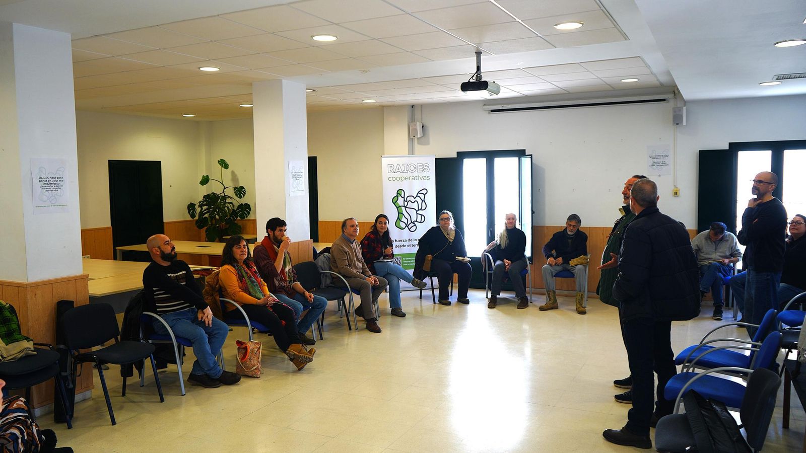 Intervenciones institucionales durante el encuentro.