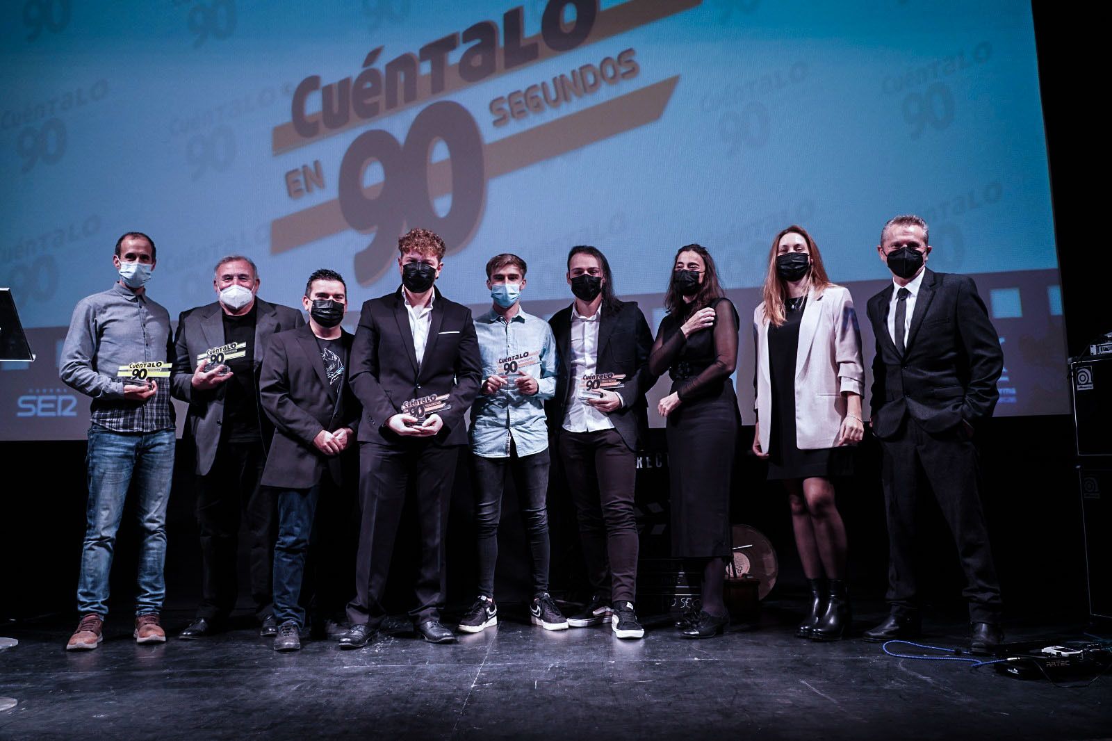 Foto de los premiados en el Festival ‘Cuéntalo en 90 segundos’.
