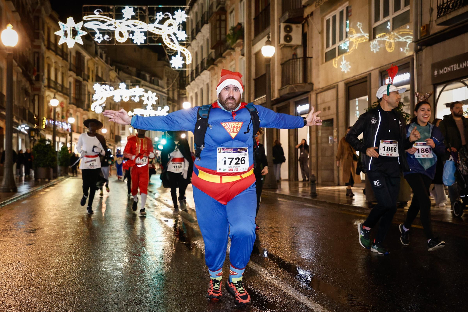 Búscate en la Carrera Nocturna de Disfraces de Granada