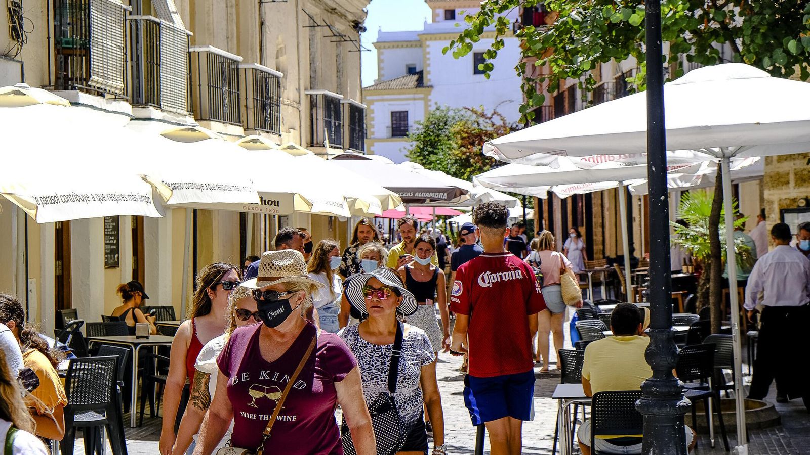 Plocia se ha convertido en puente de entrada turístico al casco histórico.