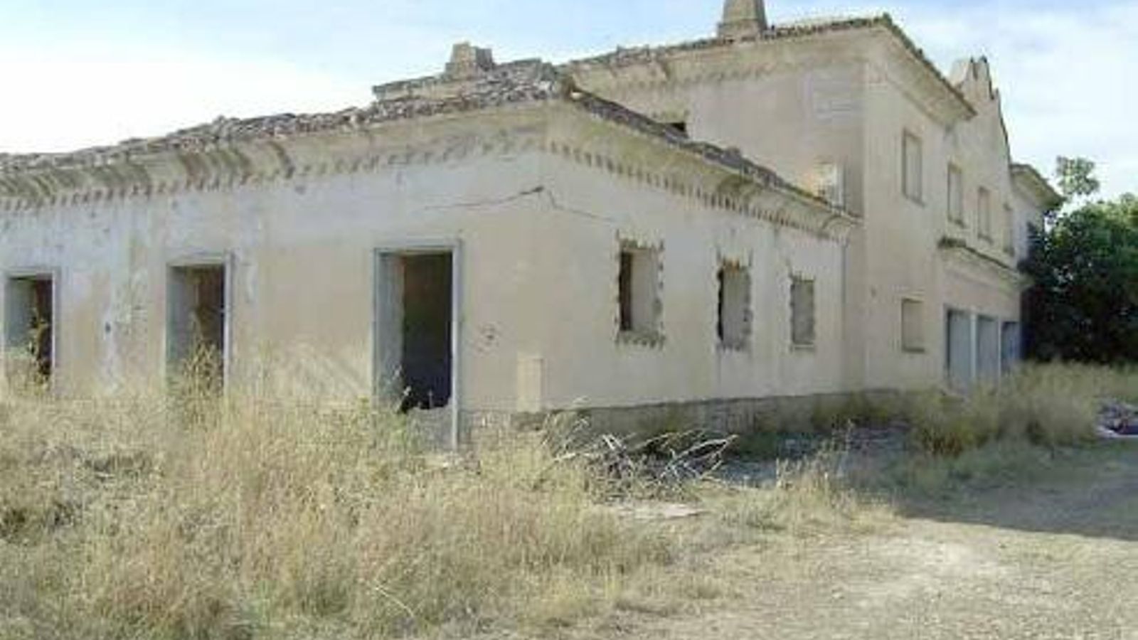 La estación ferroviaria.
