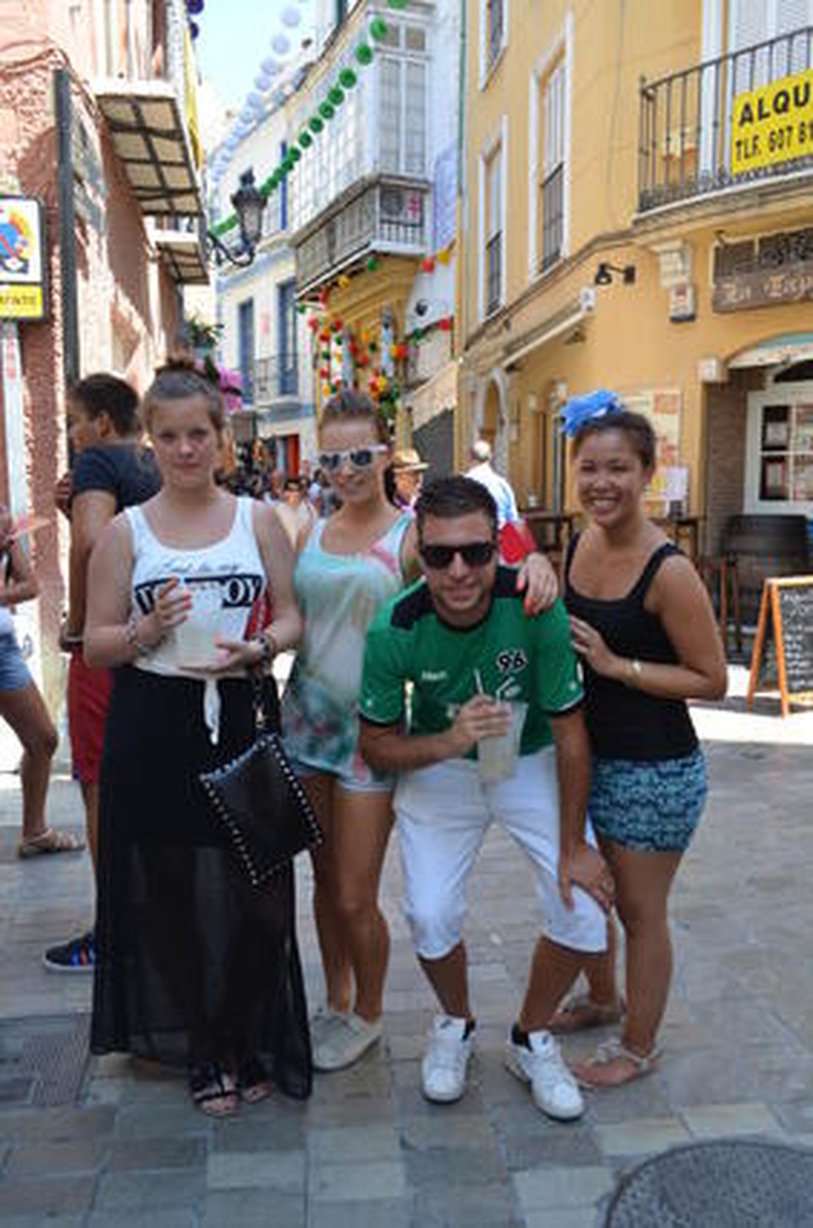 Jolgorio en el Real y en el centro

Foto: Marta González / Javier Albiñana