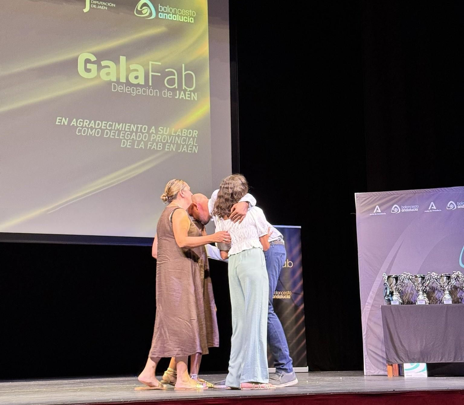 En imágenes: reconocimiento al baloncesto provincial en la Gala FAB Jaén 2025