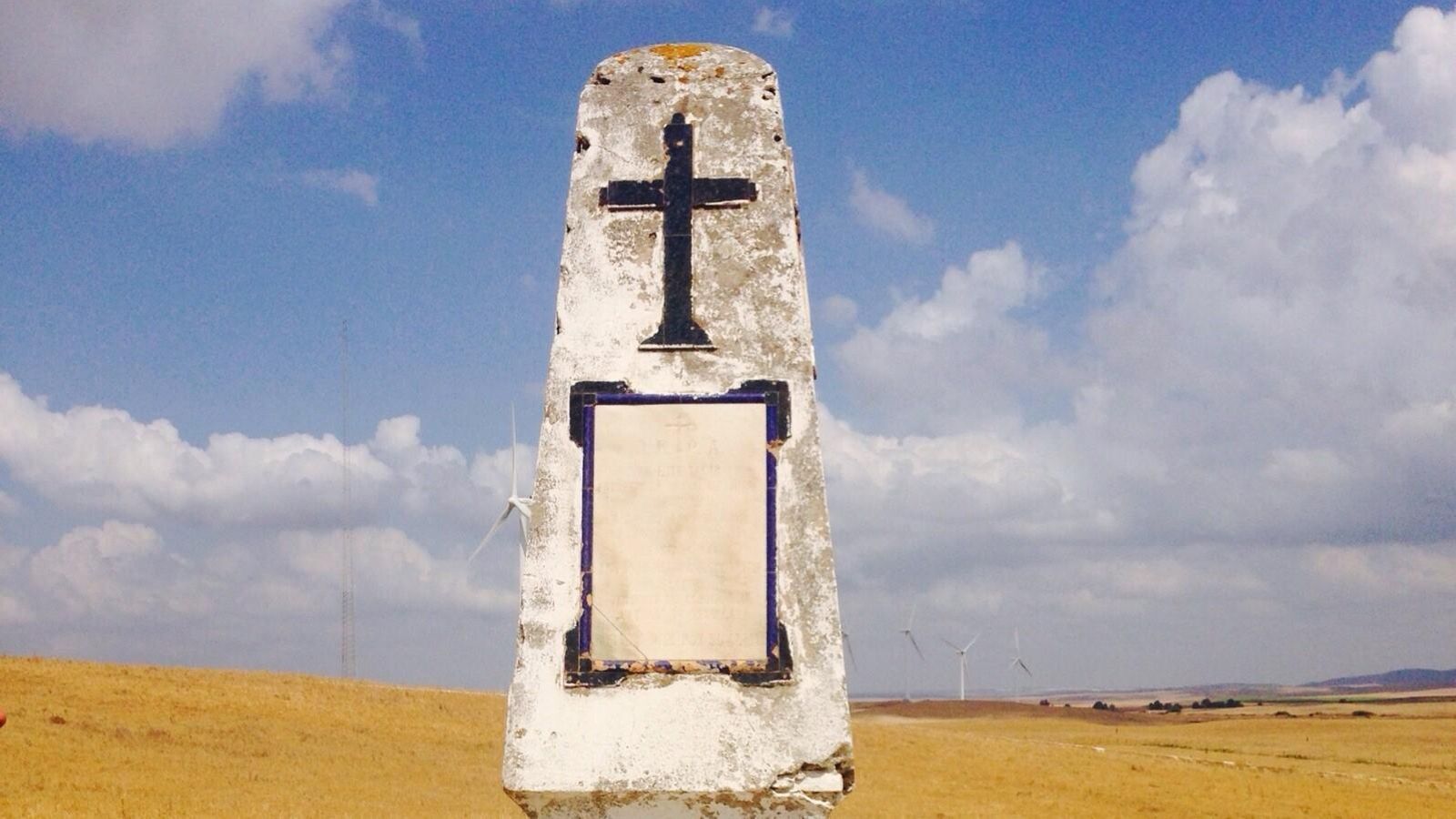 Monolito del cerro de los Aviadores.