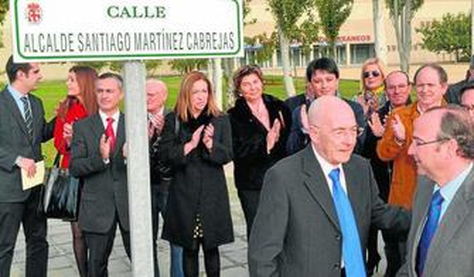 El exalcalde de Almería dará nombre a una calle de la ciudad junto al Estadio de los Juegos Mediterráneos.