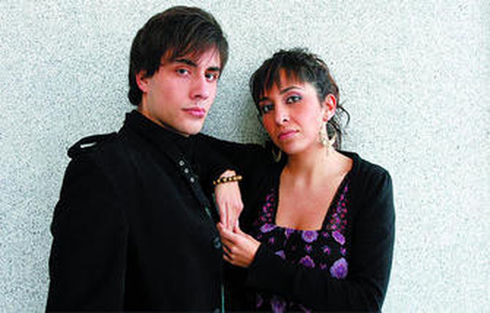 Los hermanos Patricia y Paul, componentes de Calle París, hace unos días en Cádiz.