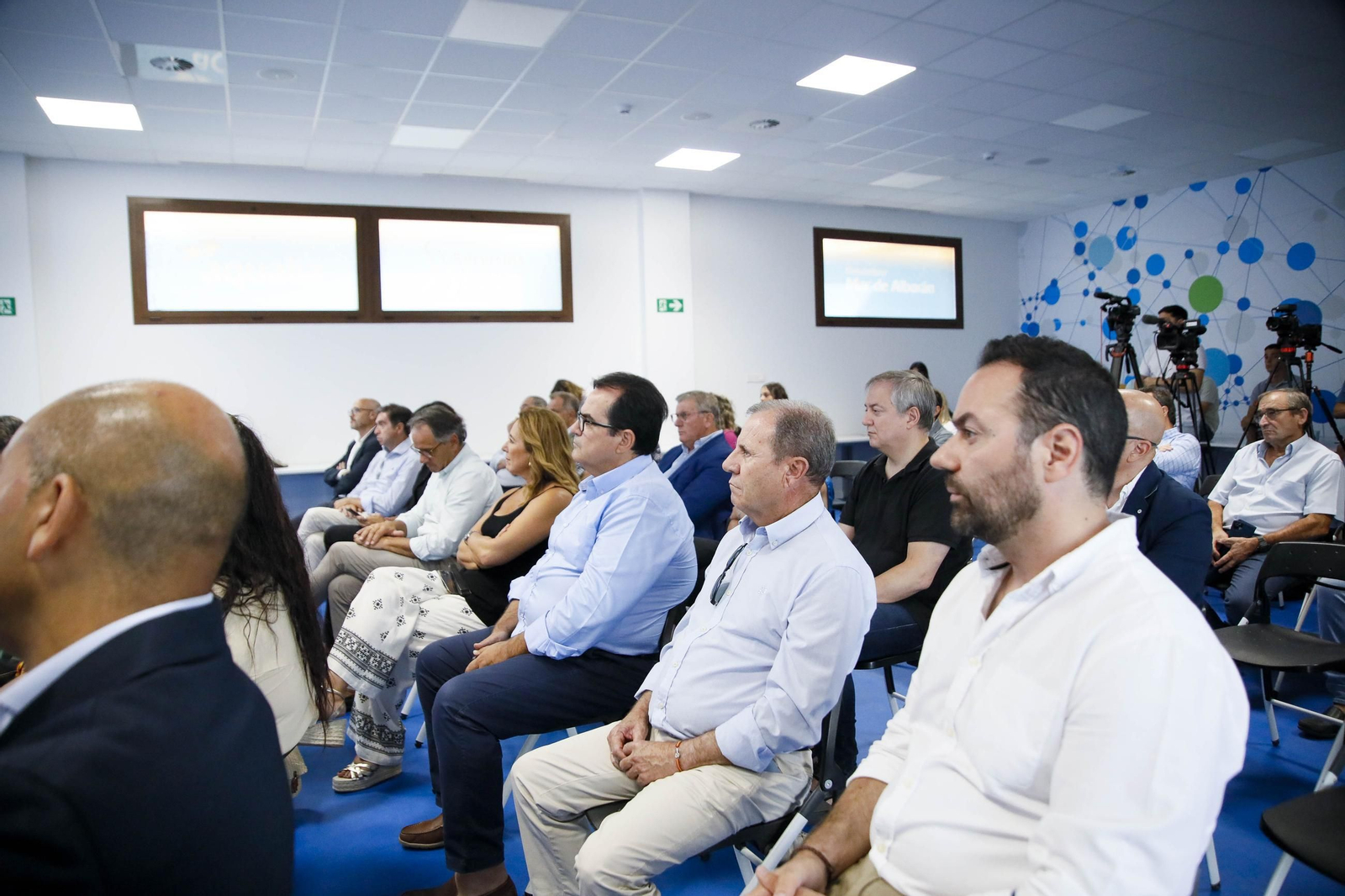 Las imágenes de la desaladora Mar de Alborán