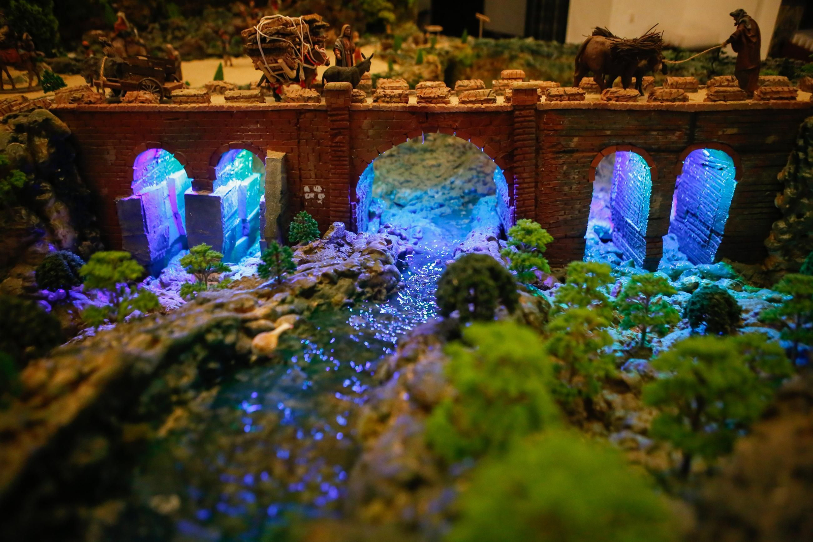 Fotos del belén inspirado en La Polvorilla de Los Barrios