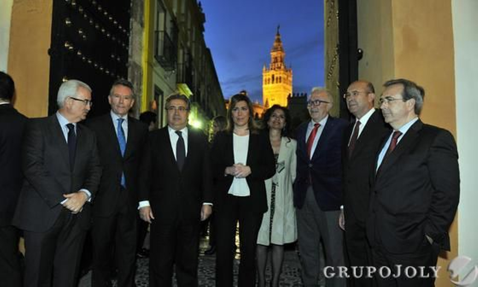 Manuel Jiménez Barrios, José Joly, Juan Ignacio Zoido, Susana Díaz, María Jesús Montero, José Sánchez Maldonado, Francisco Ferraro y Juan Carlos Fernández.  Foto: Juan Carlos Vázquez / Manuel Gómez