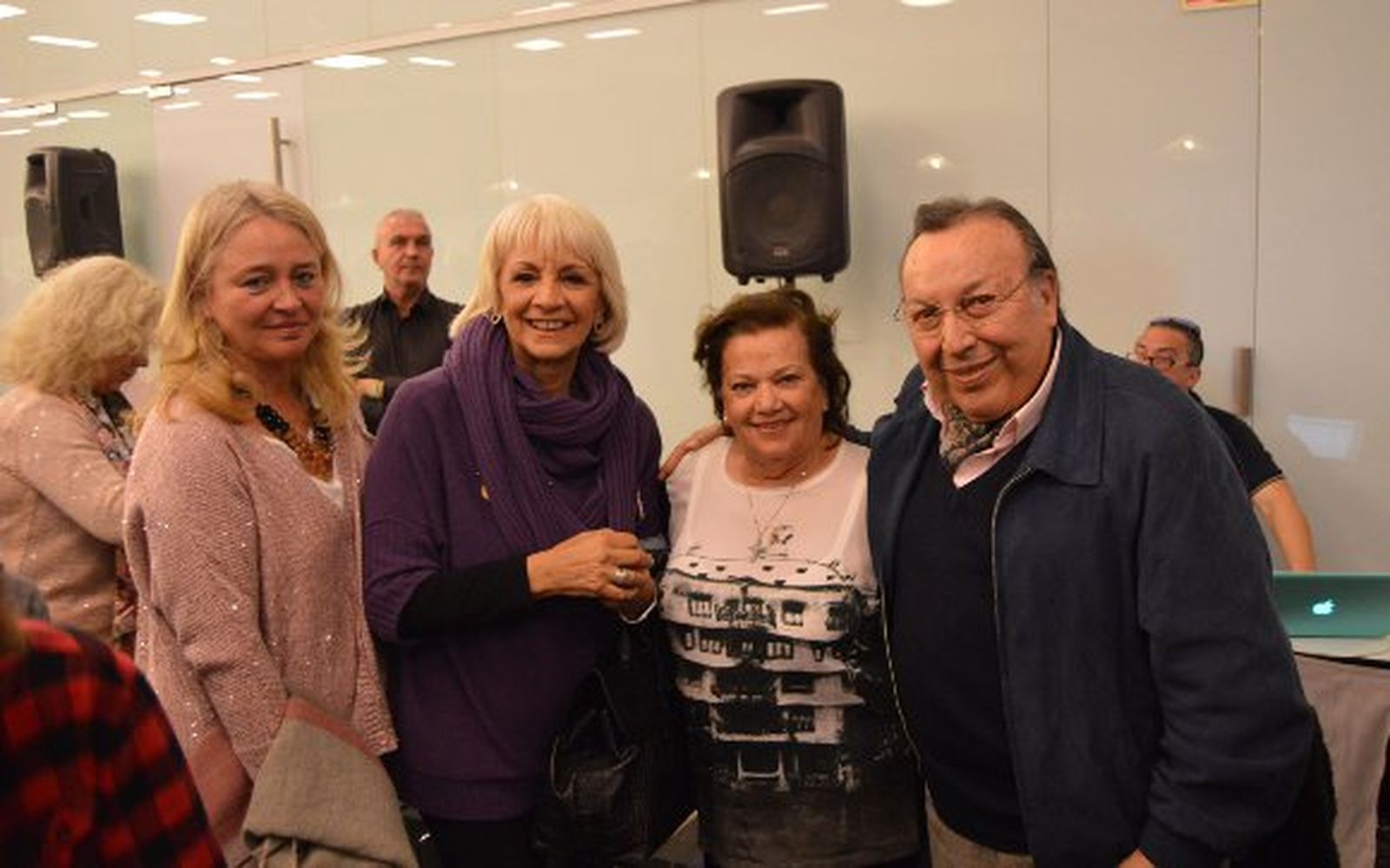 Mercedes Colombo, Teófila Martínez y Chari y Paco Cepero.

Foto: Ignacio Casas de Ciria