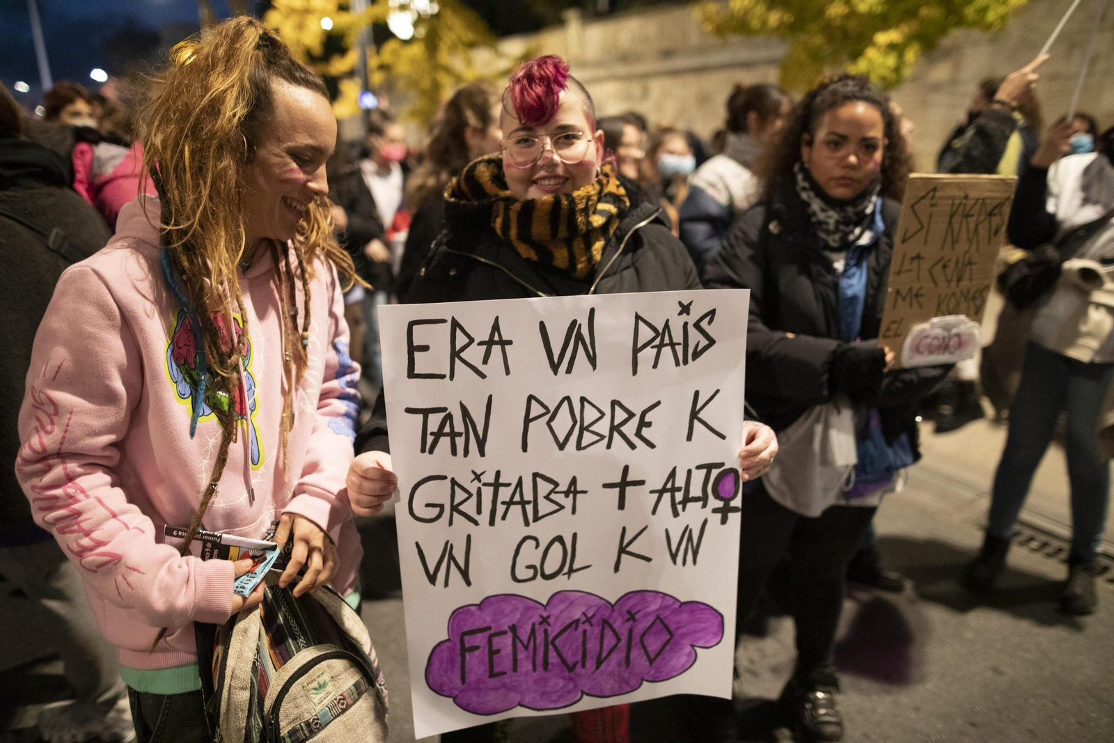 La manifestación del 25-N en Granada en imágenes