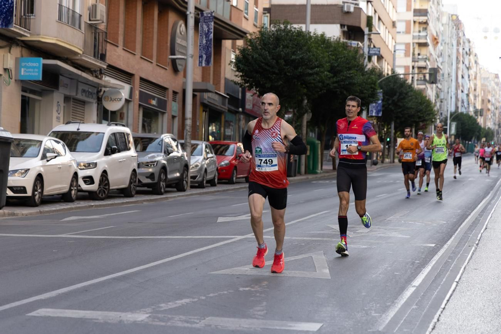 En imágenes: multitudinaria e histórica XXIX Media Maratón 'Ciudad de Jaén' y 10k en memoria de Paco Manzaneda (2)