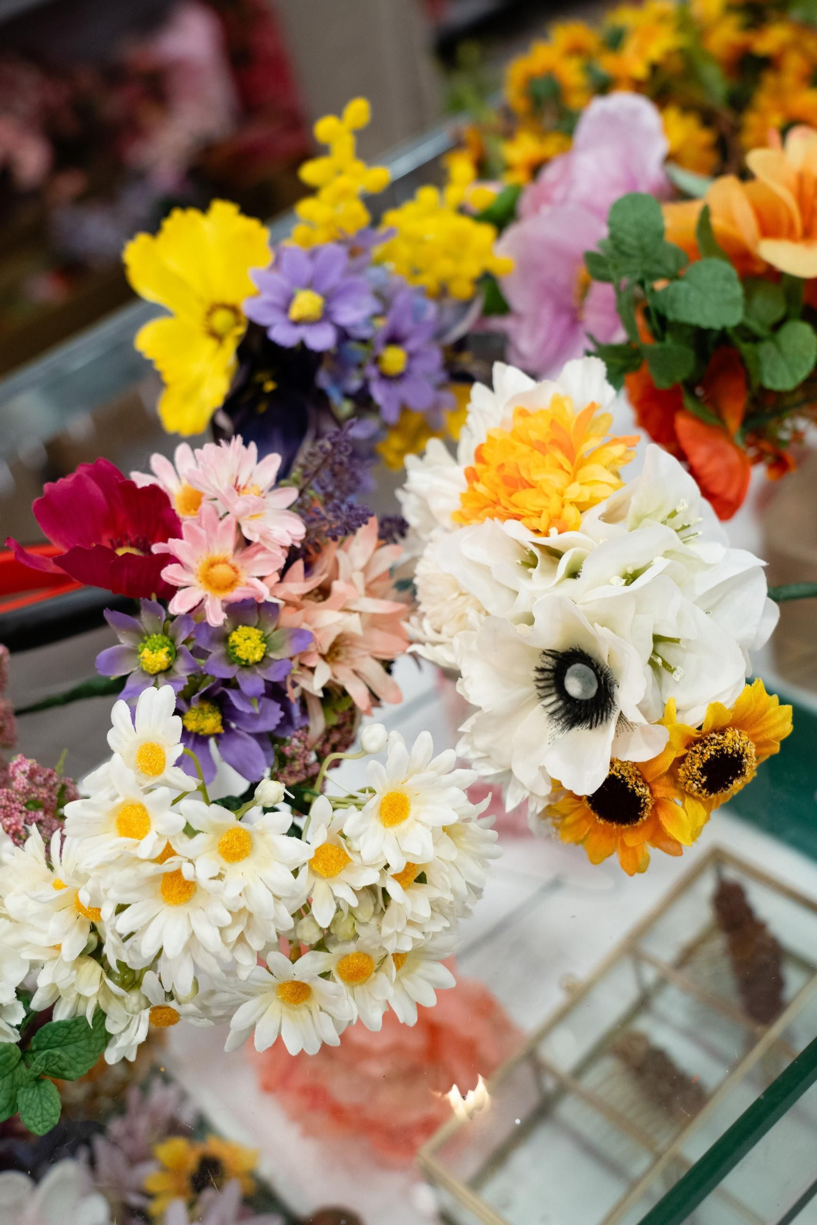 Diversas flores silvestres para un ramillete para El Rocío.