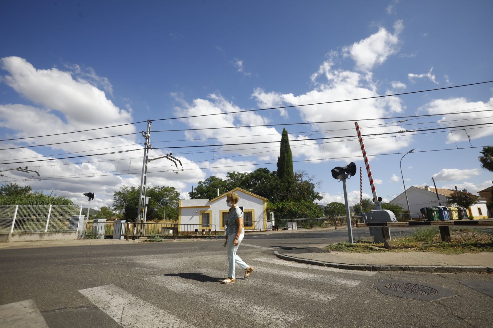 Un paseo fotográfico por la barriada periférica de Alcolea
