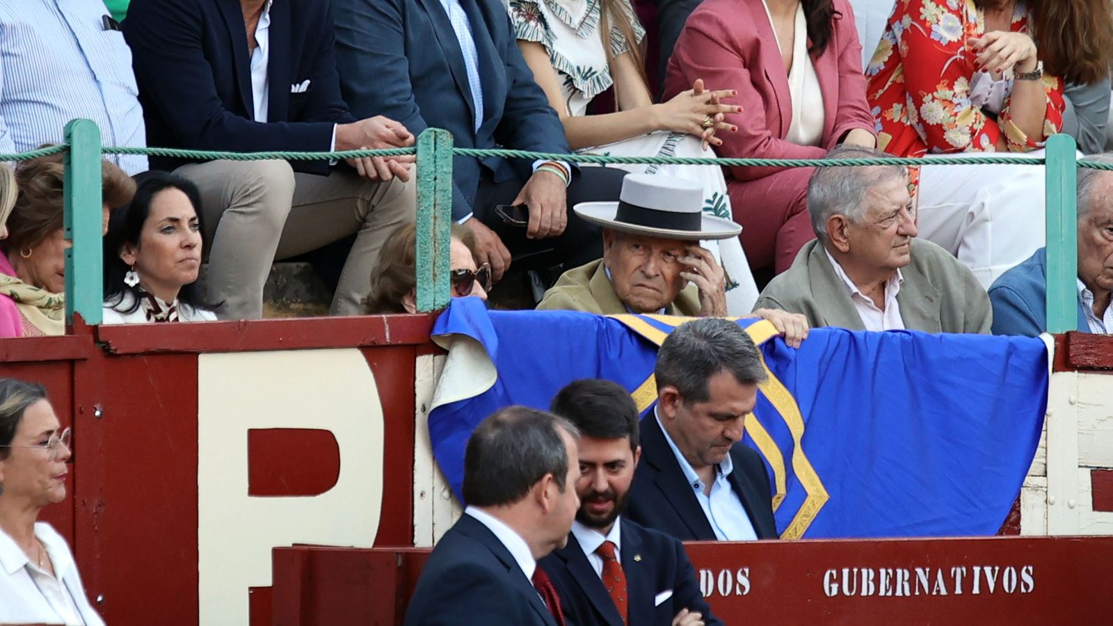 Última tarde de toros de la Feria de Jerez 2024 con Morante, Manzanares y Castella