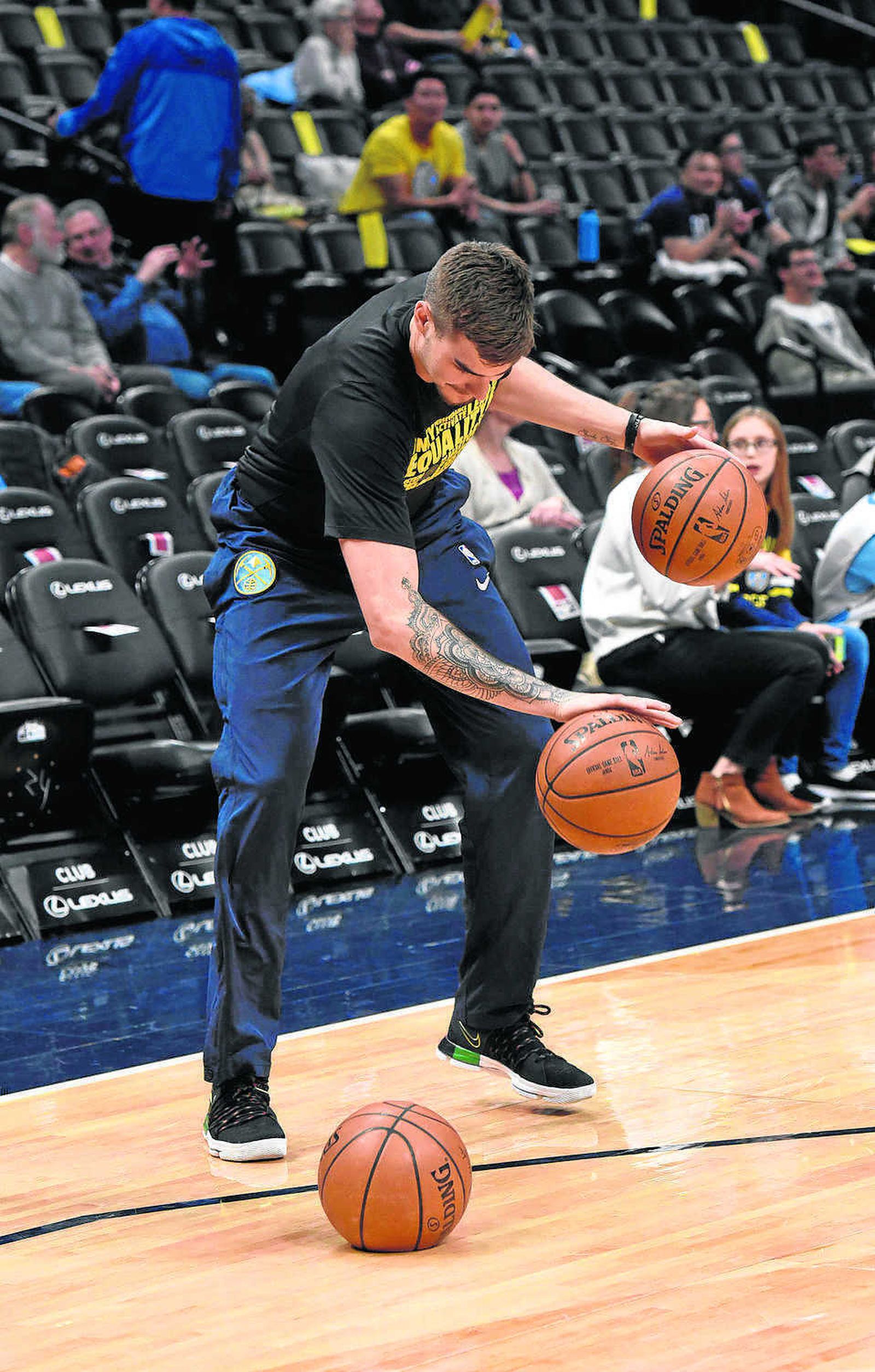 Tres balones para hacer malabares