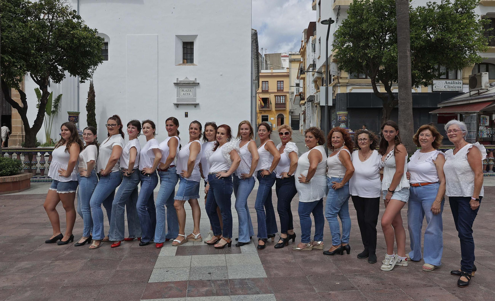 Fotos del flashmob flamenco en la Plaza Alta de Algeciras