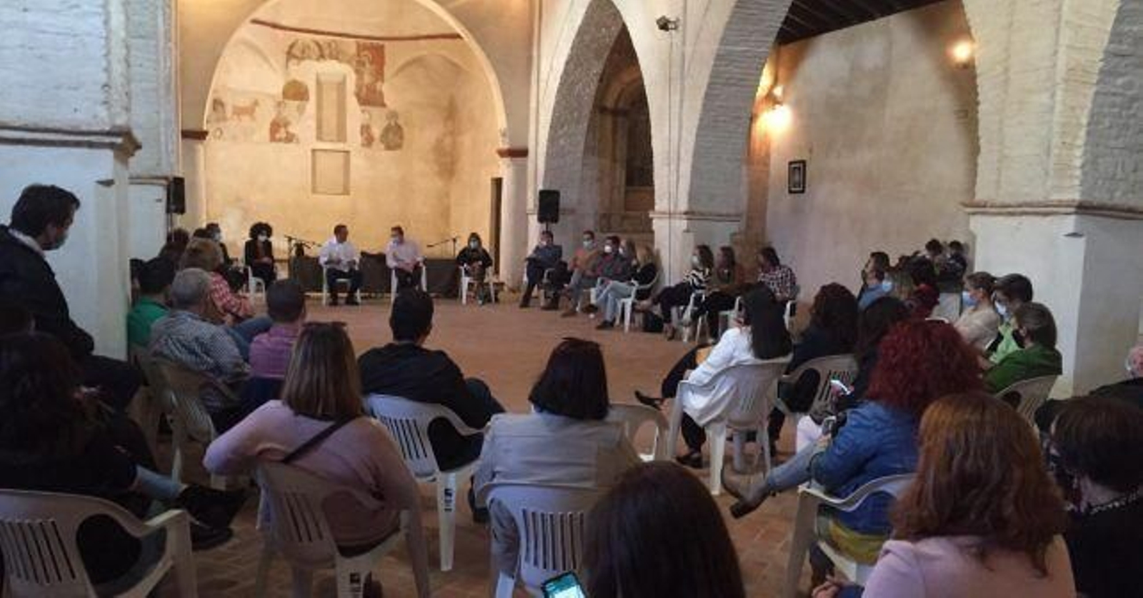 Reunión de Caraballo con alcaldes de la Sierra de Huelva.