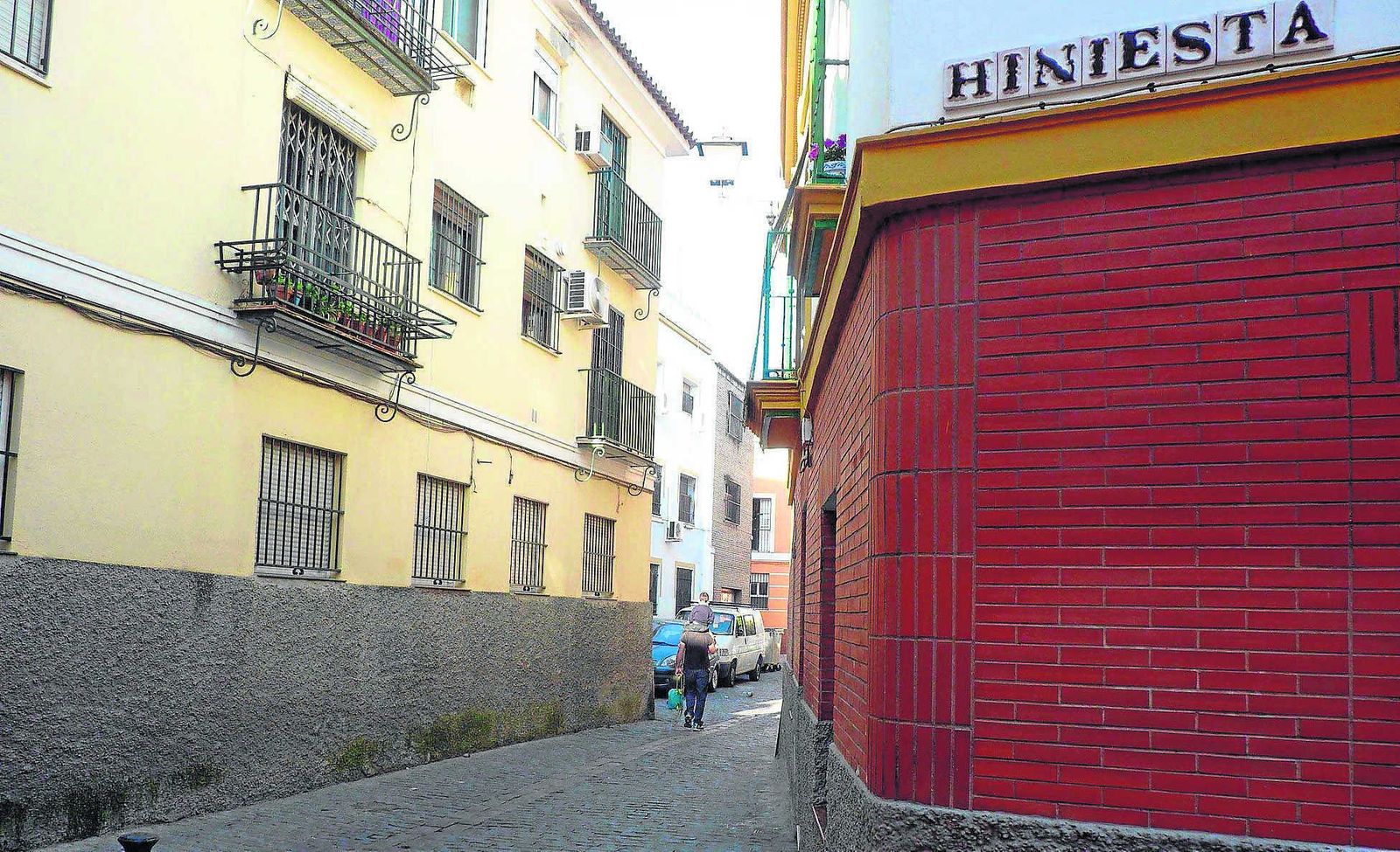 Calle Hiniesta