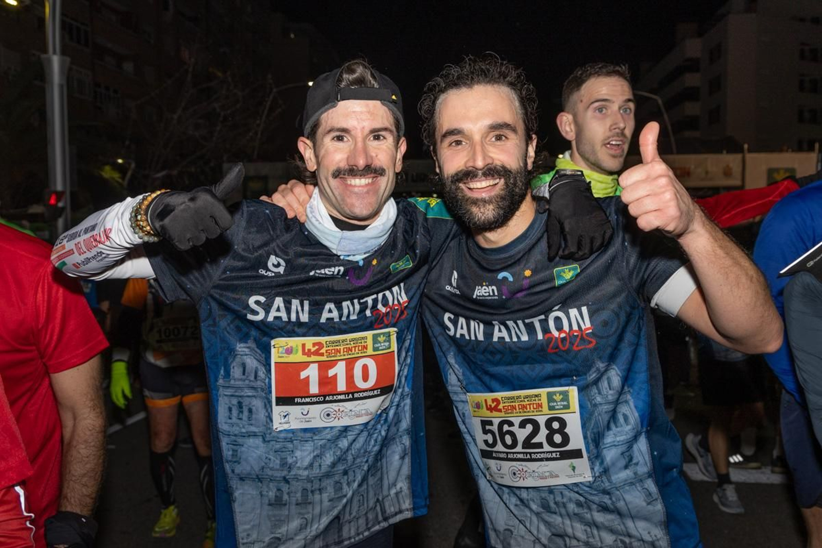 En imágenes: búscate en tu llegada a meta de la Carrera de San Antón 2025 (7)