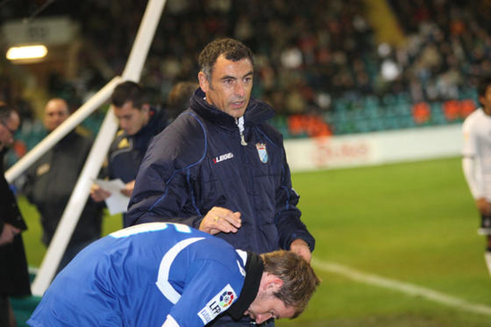 El equipo azulino se impone en el Helmántico y encadena así seis victorias seguidas, colocándose cuarto en la tabla./ Fotos: LOF  Foto: LOF