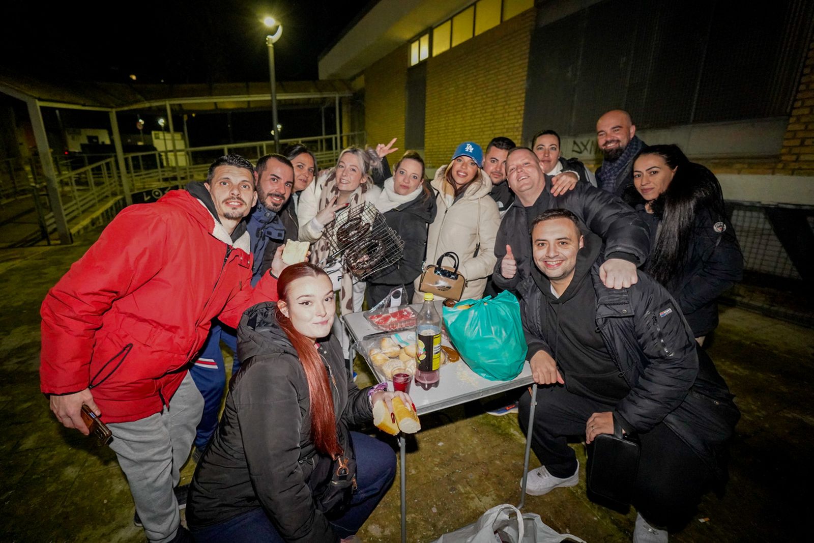 Jaén brilla y disfruta al fuego de las lumbres de San Antón