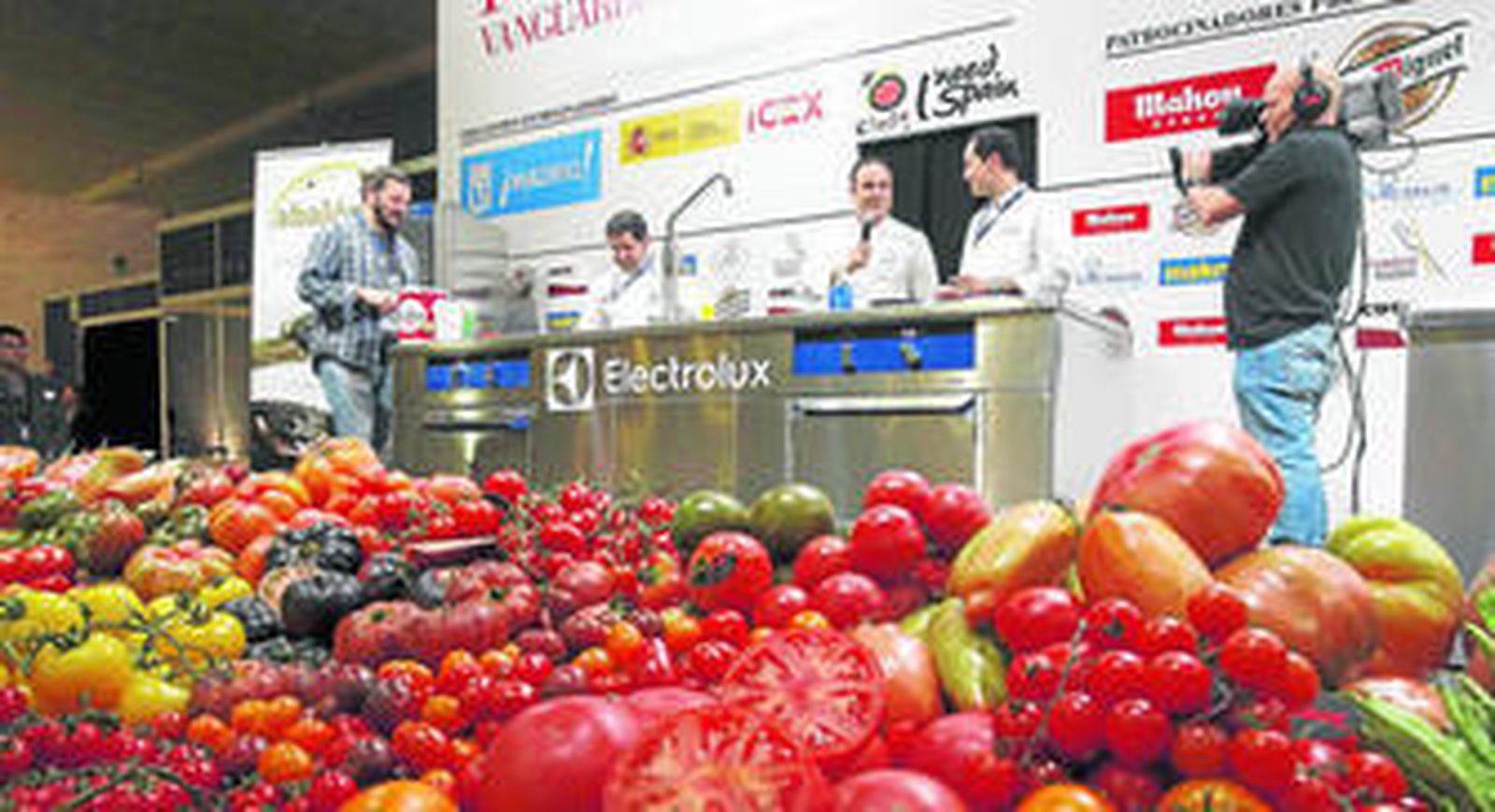 El chef Ángel León, durante su ponencia en Madrid Fusión.