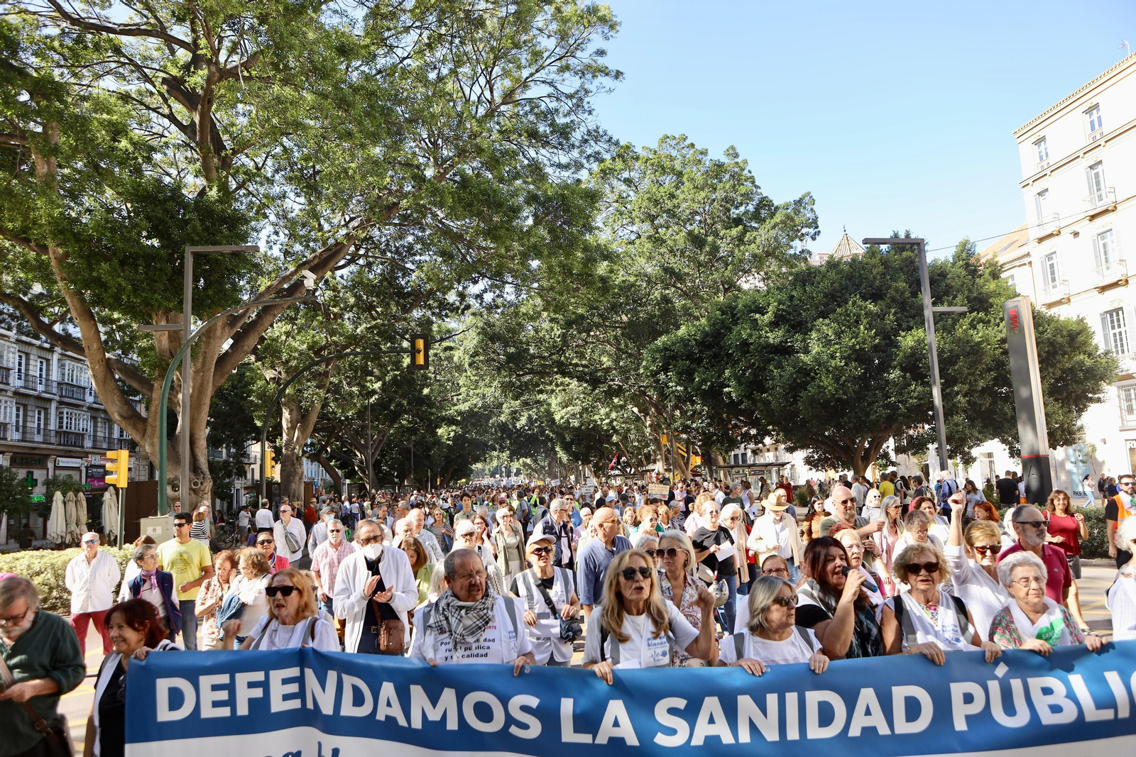 La Marea Blanca sale a las calles de Málaga para defender la sanidad pública andaluza