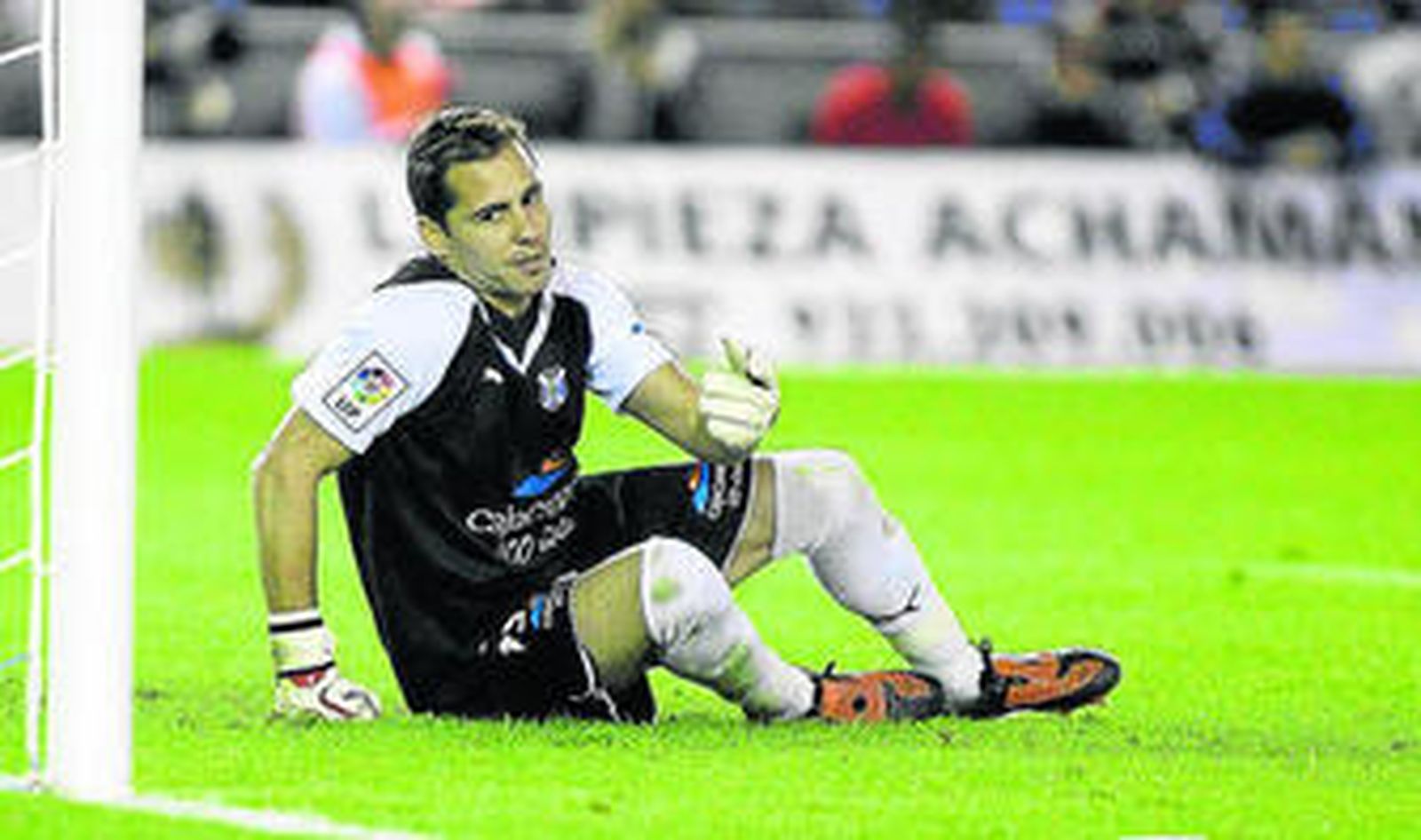 El portero Sergio Aragoneses, durante su etapa en el Tenerife.