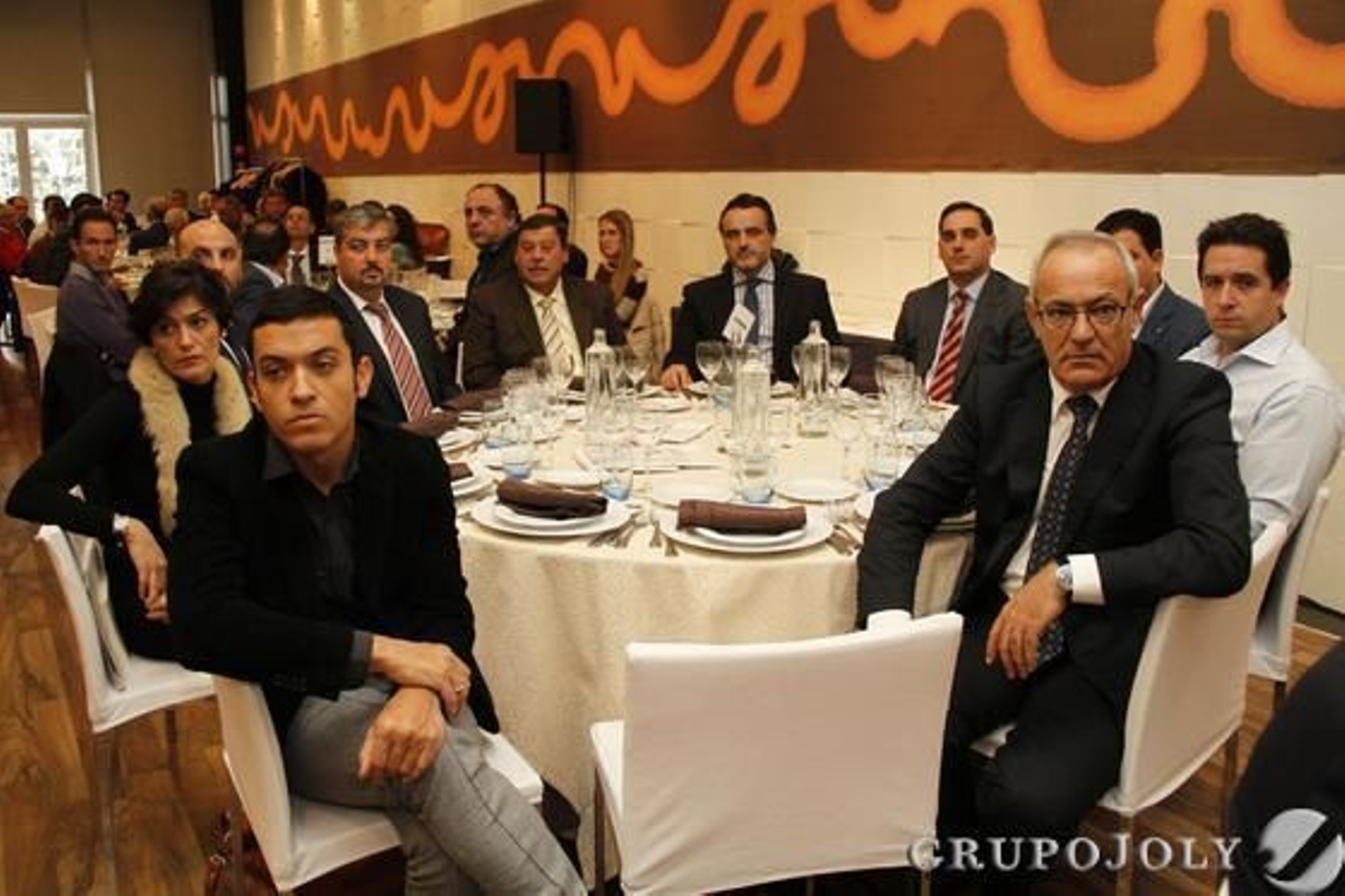 Sergio Rojas, Esther Marina, Carlos López, Francisco Quesada, Aniceto Fernández, Javier Arechavala, Alberto Pérez, José Antonio Martínez, Fernando Muñoz y Antonio Romero.

Foto: Pepe Villoslada y Alex Cámara
