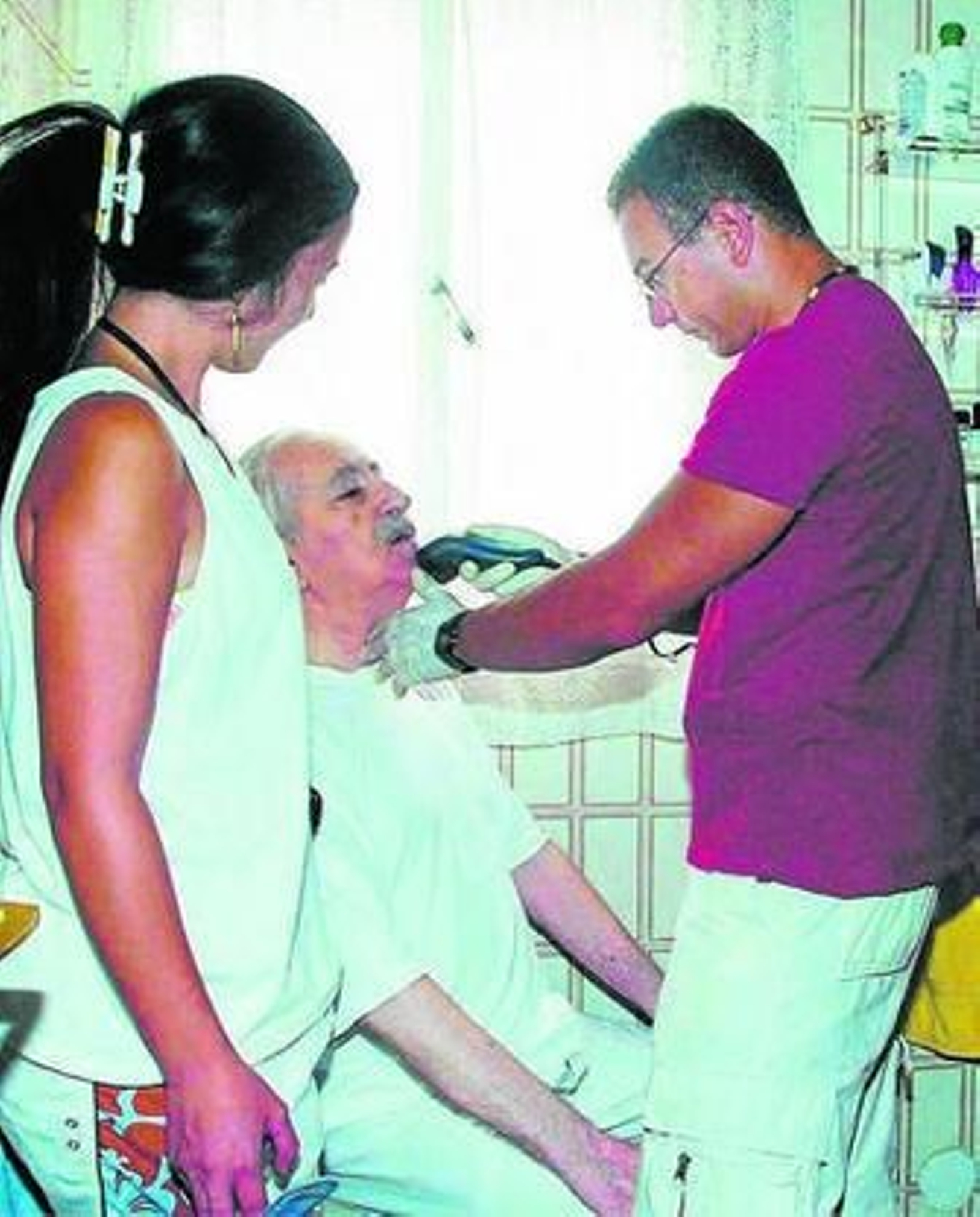 El sindicato prevé una reducción de la plantilla de hasta 250 personas.