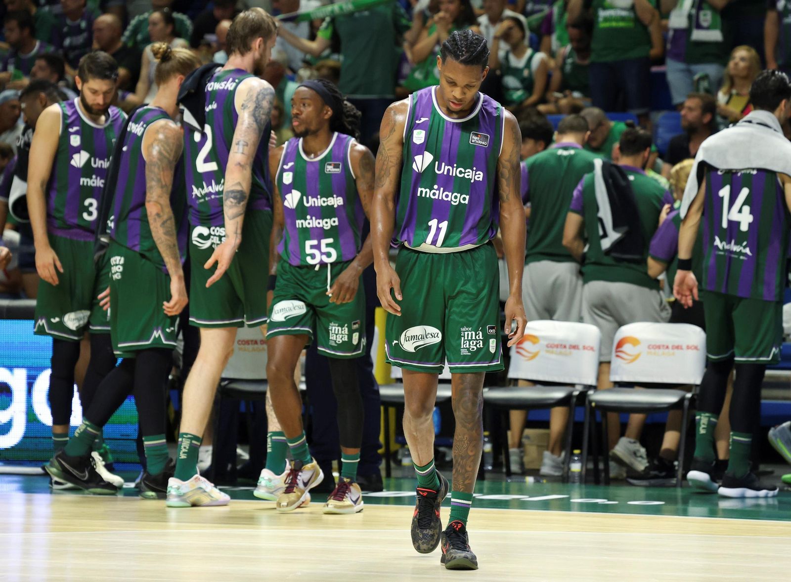 Piel de gallina con el adiós del Carpena al Unicaja