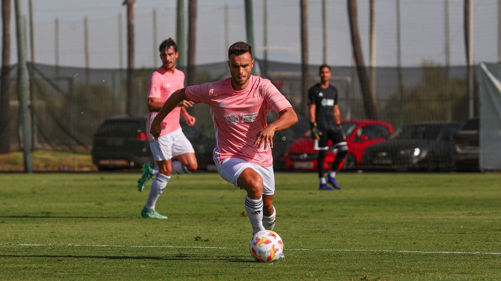 Gerard Vergé, entrenando con el equipo de la AFE.