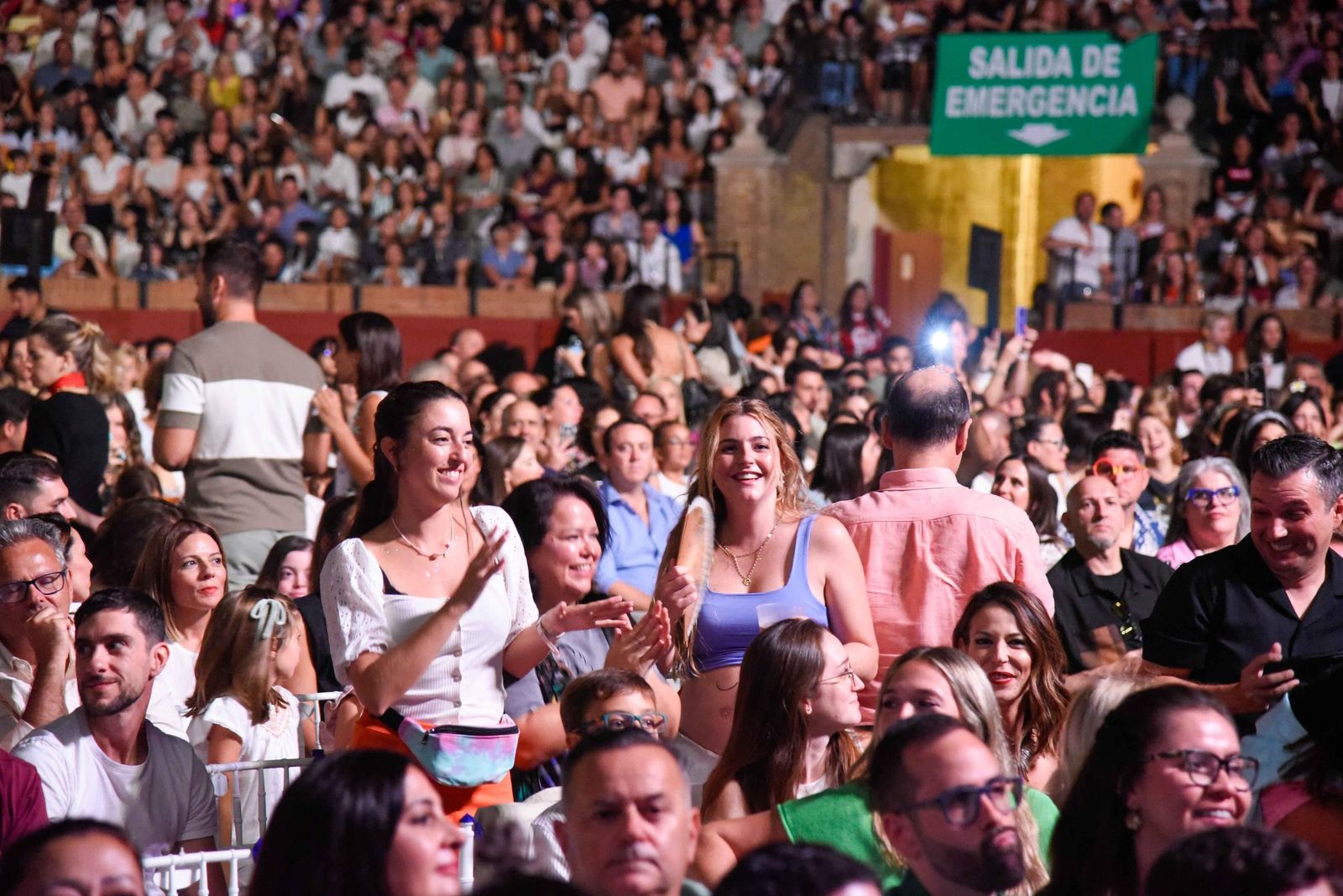 Búscate en el concierto de Camilo en la Maestranza