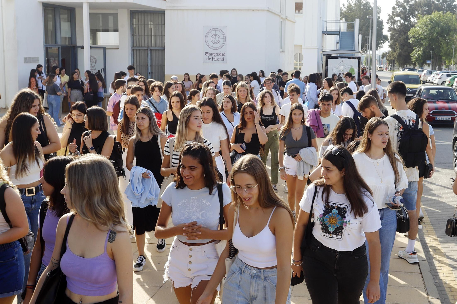 Imágenes de la vuelta a la Universidad de Huelva