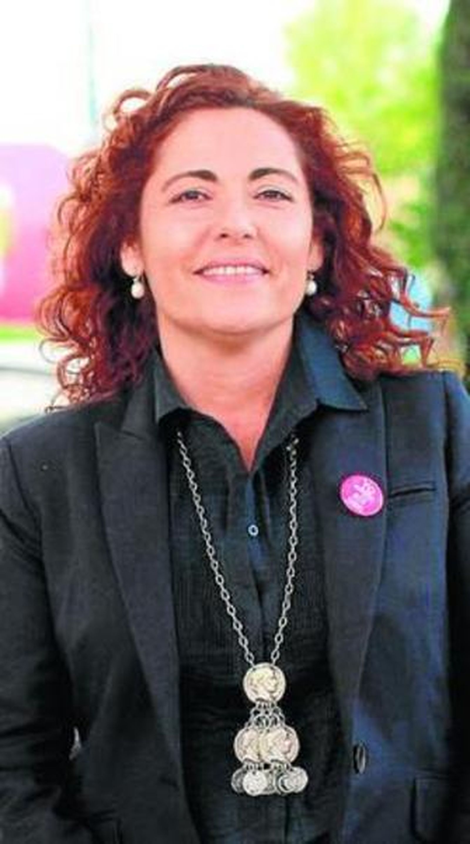 Encarnación López.