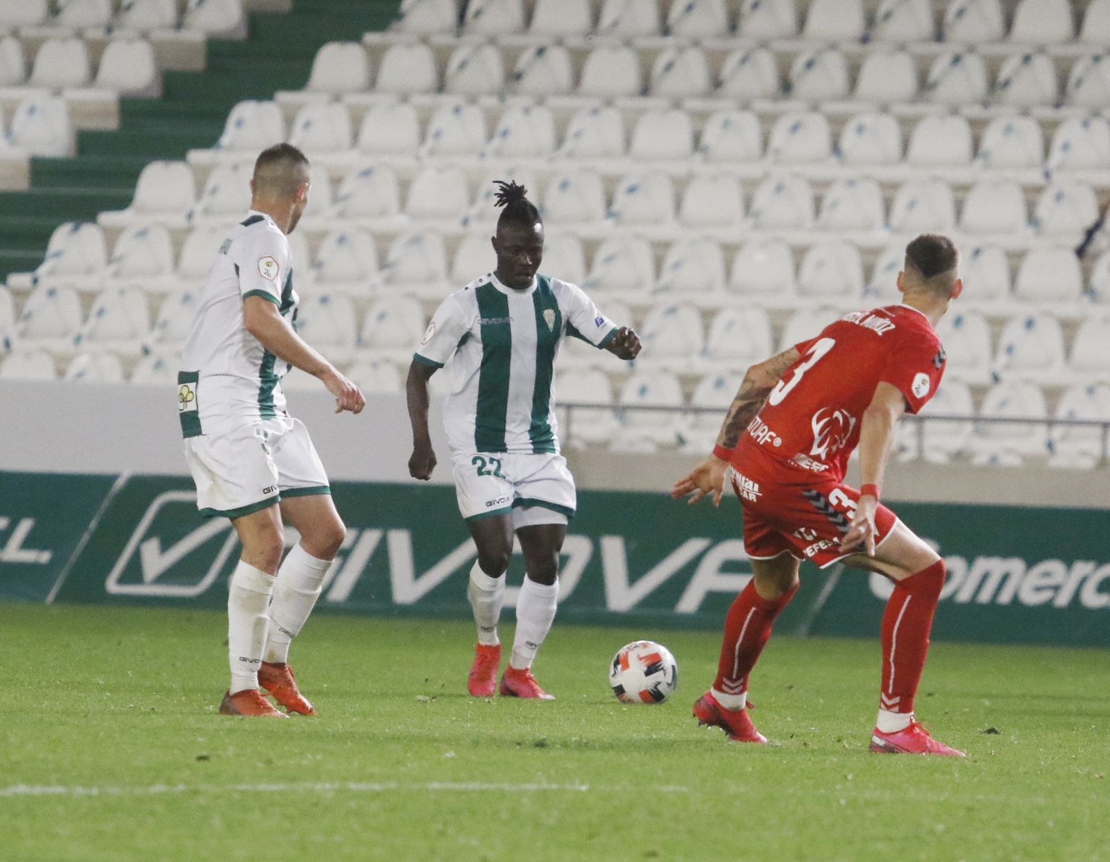 Las fotografías del empate entre el Córdoba CF y el Real Murcia