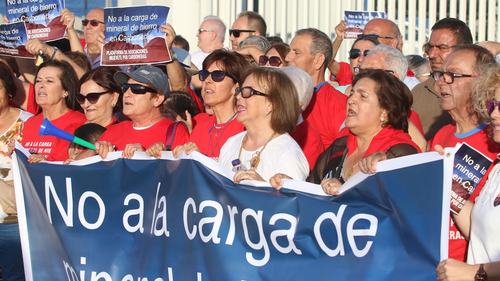 Protestas de los ciudadanos de Carboneras.