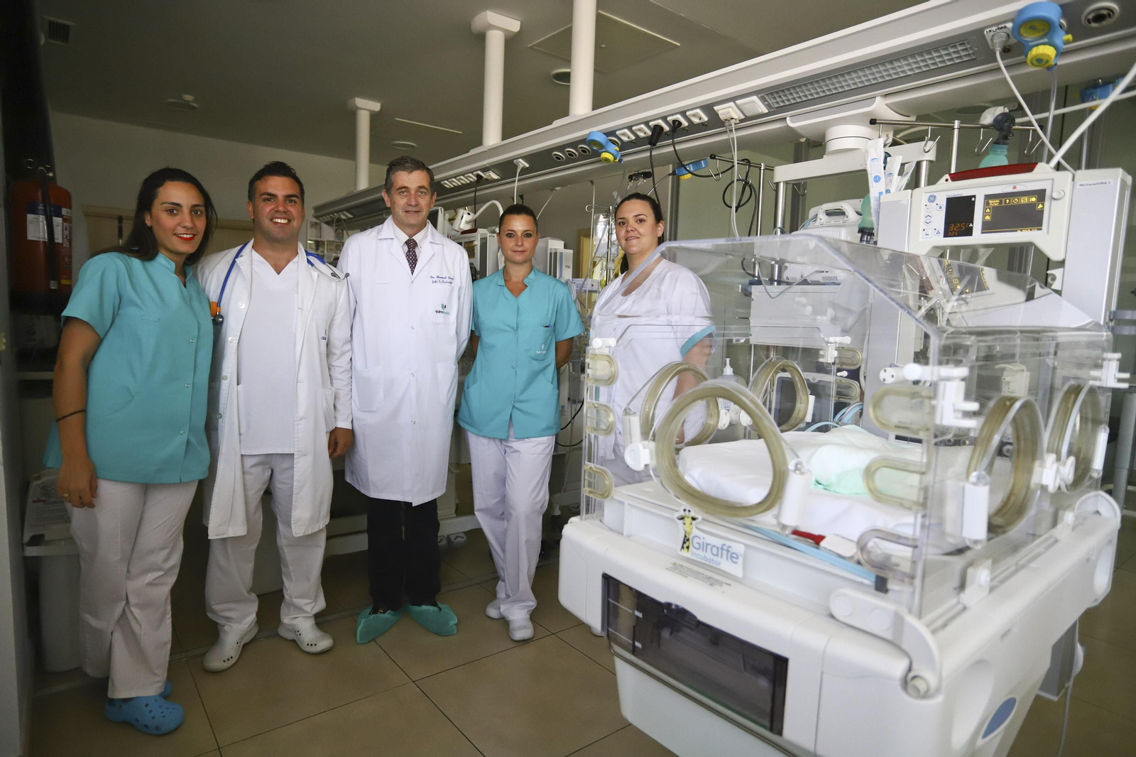 Parte del equipo de la UCI Neonatal del Hospital Quirónsalud Málaga.
